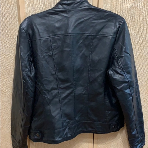 Leather jacket - Picture 4 of 5